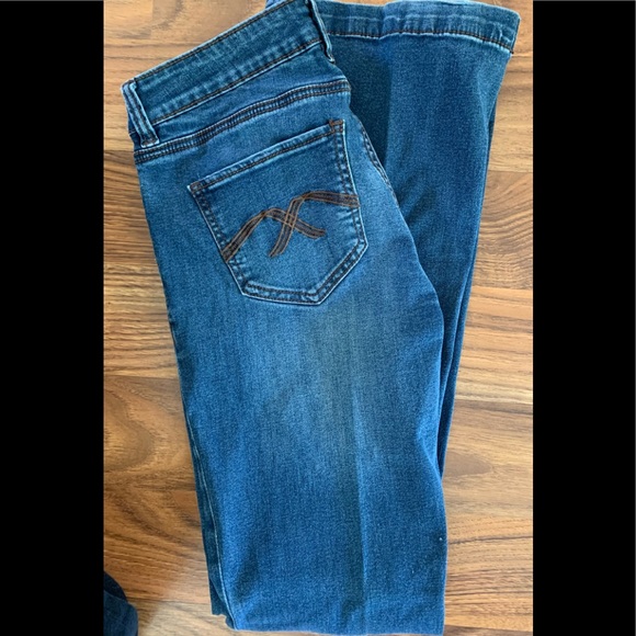 ISABELLA FLARE REGULAR RISE STRETCH FLARE - Picture 1 of 3